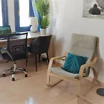 아파트 With Terrace & Palm Trees 25mb Wifi *